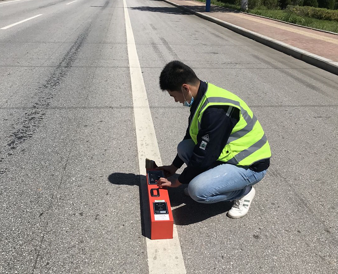 公路路基路面检测